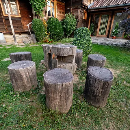 Kandaphery Guest house Miykovtsi