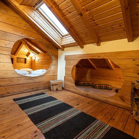 Kandaphery Guest house